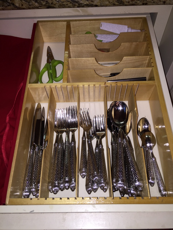 silverware organizer